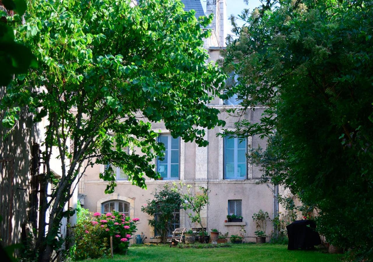 Chambres d'hôtes Coté Halles Pamproux Exterior foto